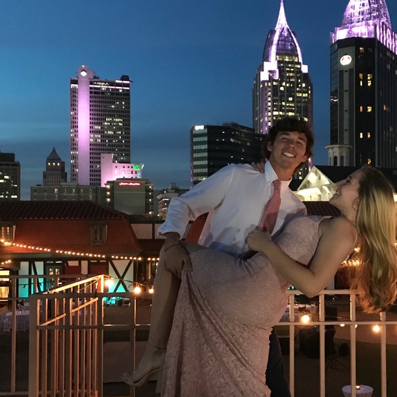 Beautiful long dress - Picture 3 of 3